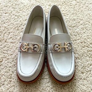 FERRAGAMO Ofelia Panna Leather Loafer